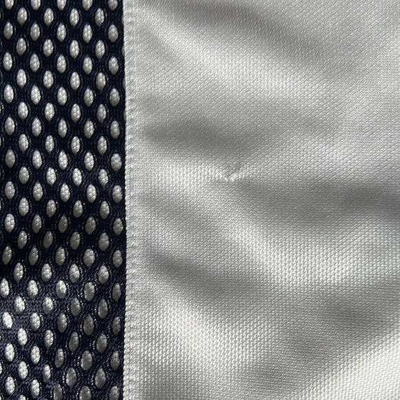 WUTANG SPORTSWEAR HEAVY MESH T SHIRT MENS LARGE - Picture 4 of 5